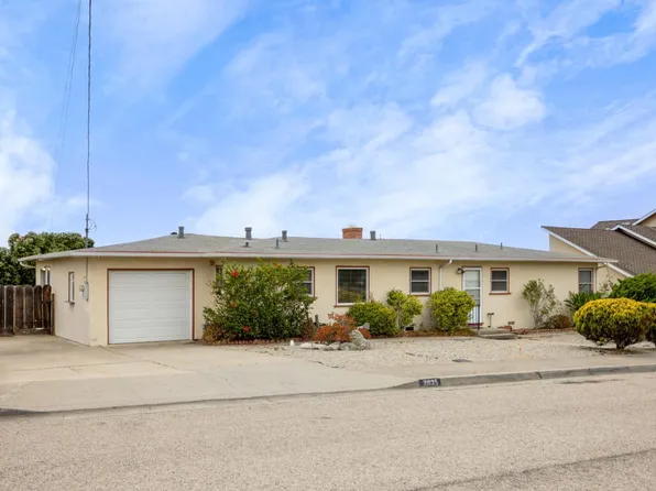 2035 Mendocino St, Seaside, CA 93955