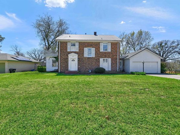 1430 W Woodard St, Denison, TX 75020