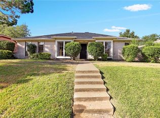 322 Biscay Dr, Garland, TX 75043