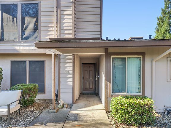2nd image of 112 Touchstone Pl
