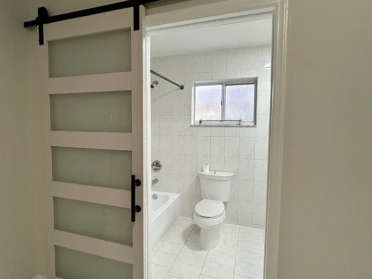 7582 W 34th Ct — Photo 29