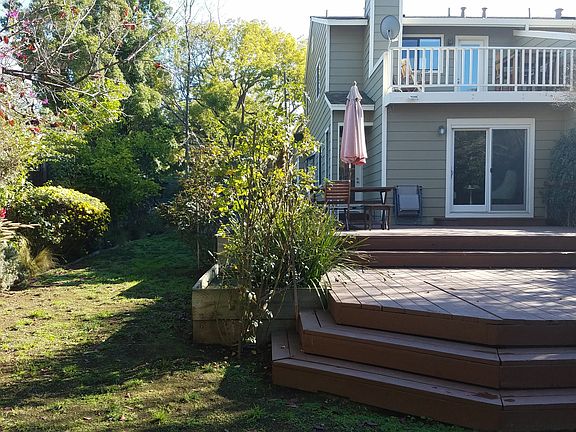 4th image of 700 Chiquita Ave APT 001
