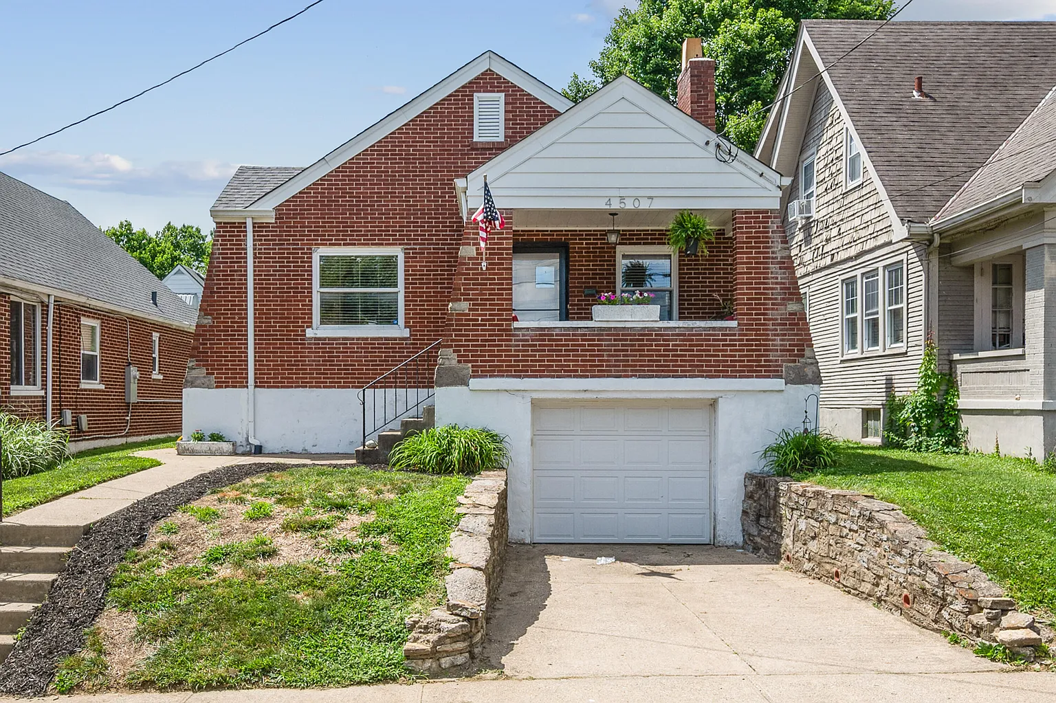 4507 Church St photo 1