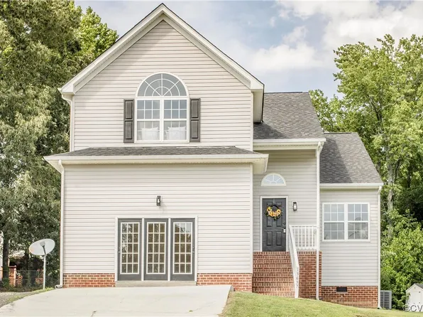 13637 Laketree Dr, Chester, VA 23831