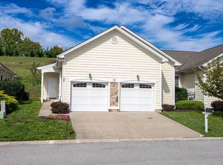 32 Windgate Cir #102, Fishersville, VA 22939
