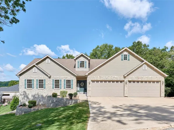 10935 Mahogany Dr, Foristell, MO 63348