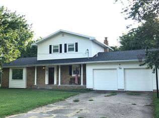 1751 S Burks Ave, Springfield, MO 65807
