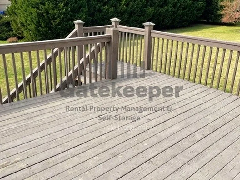 309 Hambrick Park — Photo 22