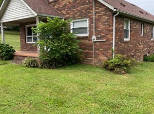 105 Church St, Manchester, KY 40962