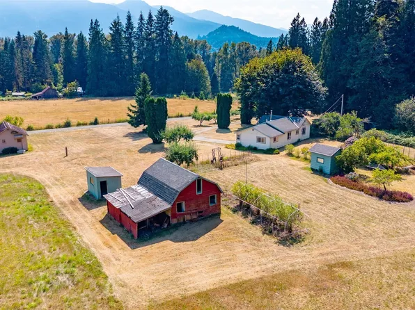 47627 Van Horn Lane, Concrete, WA 98237