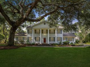 3 Sandy Ridge Rd, Beaufort, SC 29902