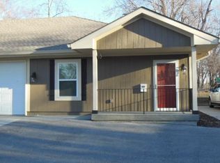505 NW Olive St APT B, Lees Summit, MO 64063
