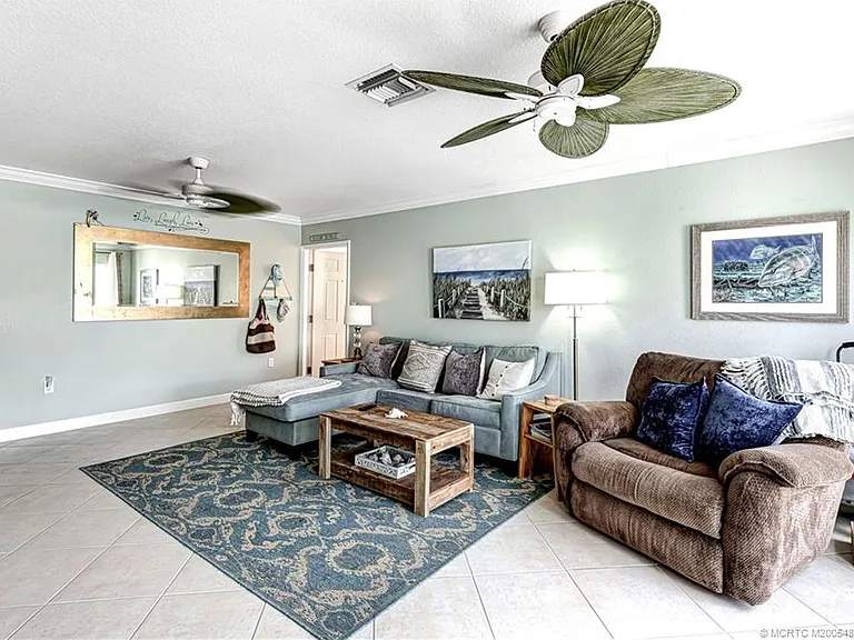 3541 NE Ocean Blvd #14 — Photo 7