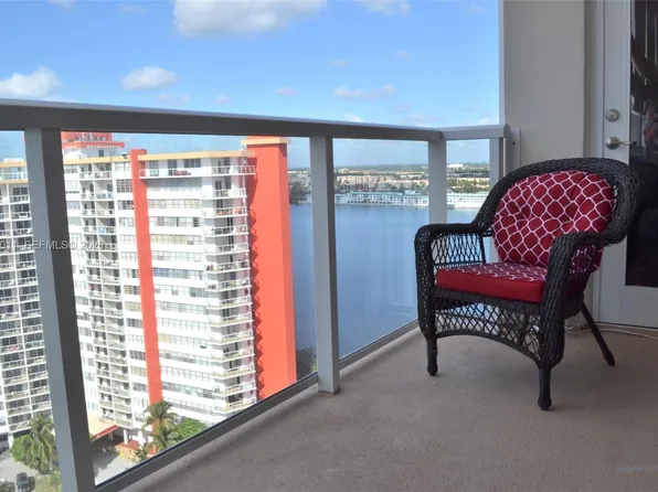 1351 NE Miami Gardens Dr, North Miami Beach, FL