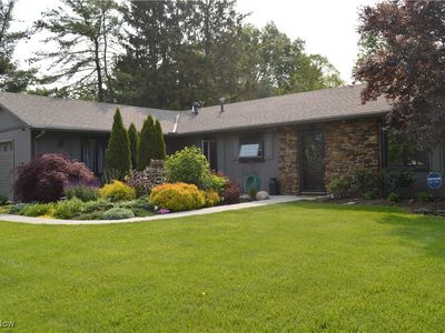 5671 Creekside Ln, North Ridgeville, OH, 44039
