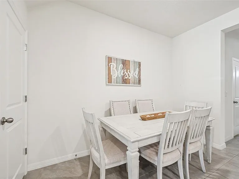 16646 Maude Dr — Photo 7