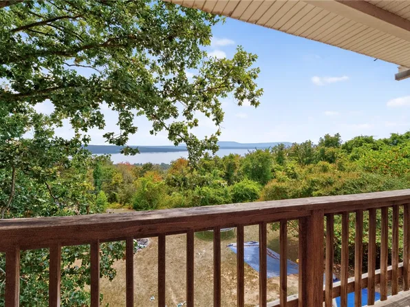 65 Lake Ridge Pl, Russellville, AR 72802