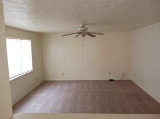 1 Cape Dorey Dr, Hampton, VA 23666