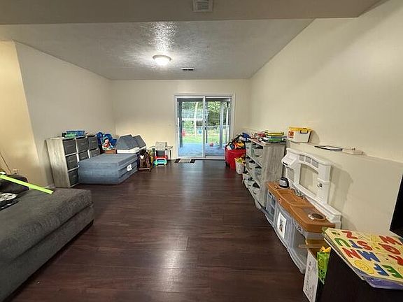 5th image of 4778 Blue Heron Dr