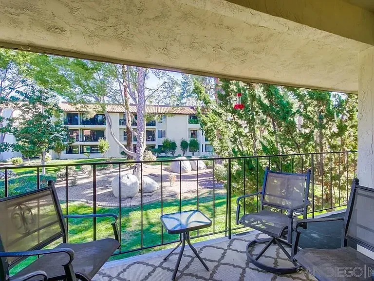17617 Pomerado Rd #215 — Photo 28