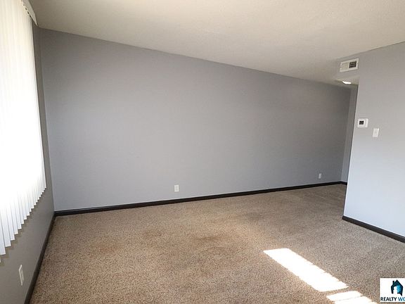 4th image of 702 S 19th St APT 7
