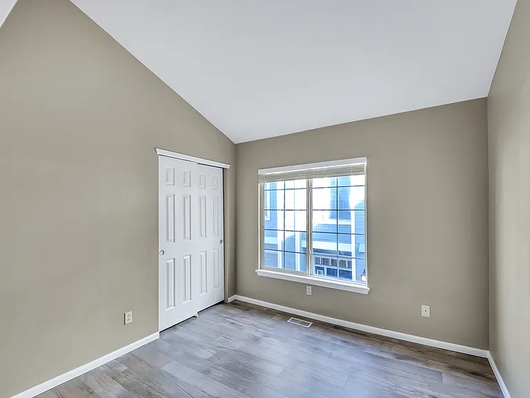 9456 Carlyle Park Pl — Photo 14