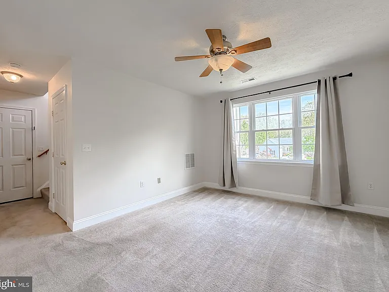 46231 Sylvan Ct — Photo 36