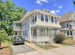15 Lenox St, Lawrence, MA 01843