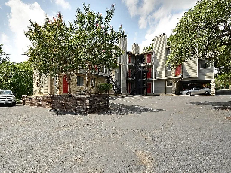 9079 Jollyville Rd #303 — Photo 7