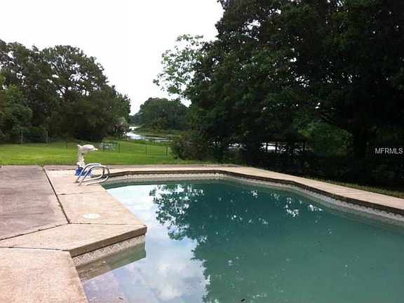 2nd image of 1299 Briarwood Ave