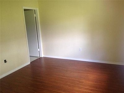 4th image of 9191 Fontainebleau Blvd #316
