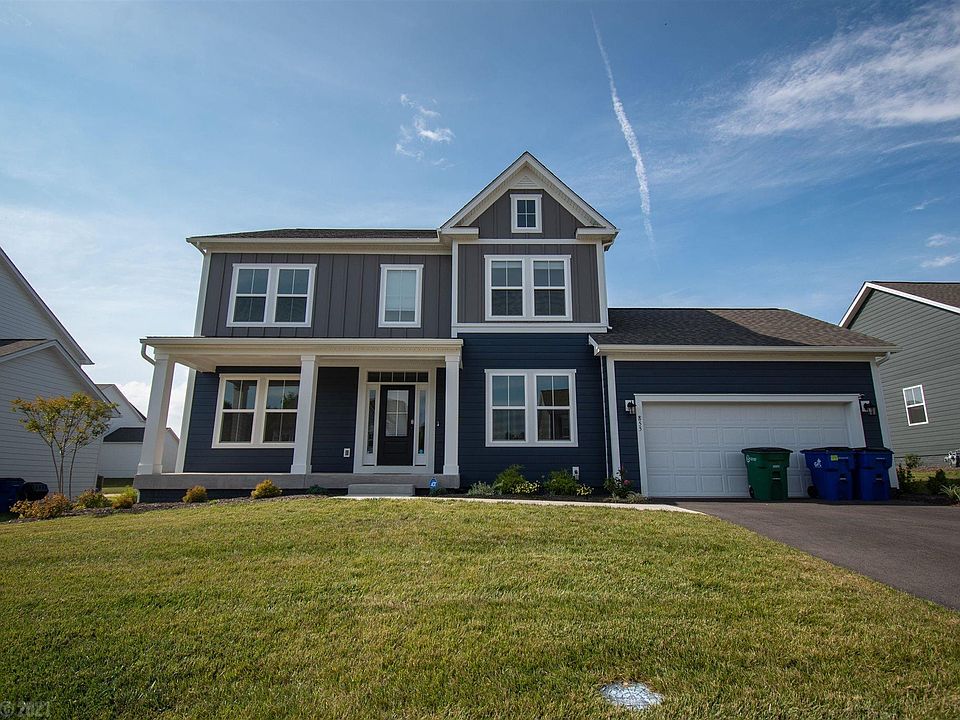 1st image of 855 Jefferson Cir NW