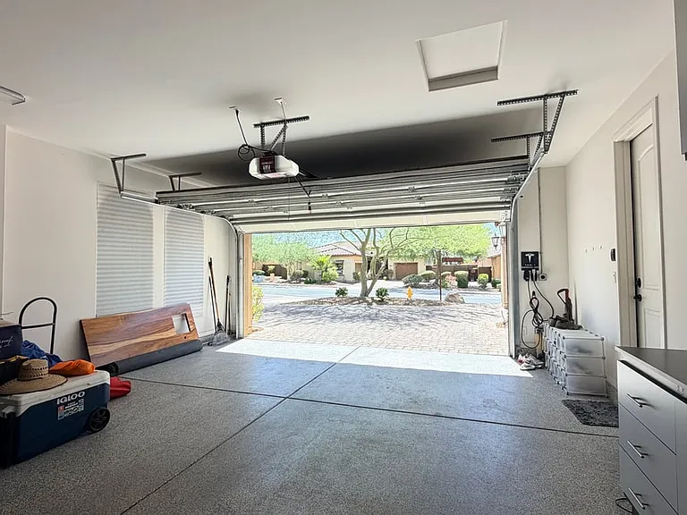 1518 E Hazel Dr — Photo 16
