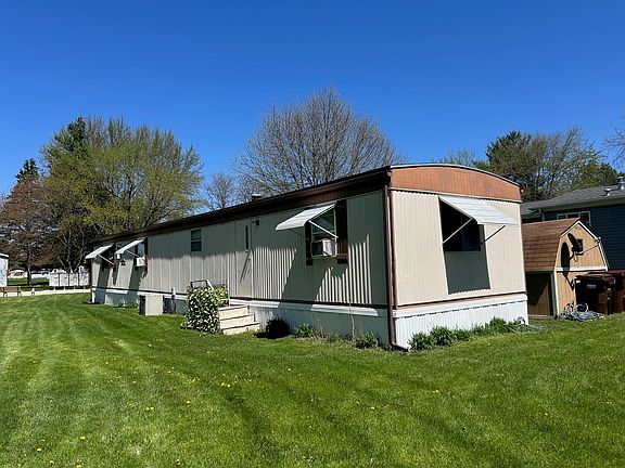 3rd image of 309 Lindenwood Dr