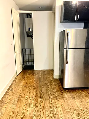 Rented by Bedford And Dean LLC | media 9