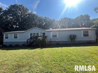 3106 N Stewart Dr, Marion, IL 62959