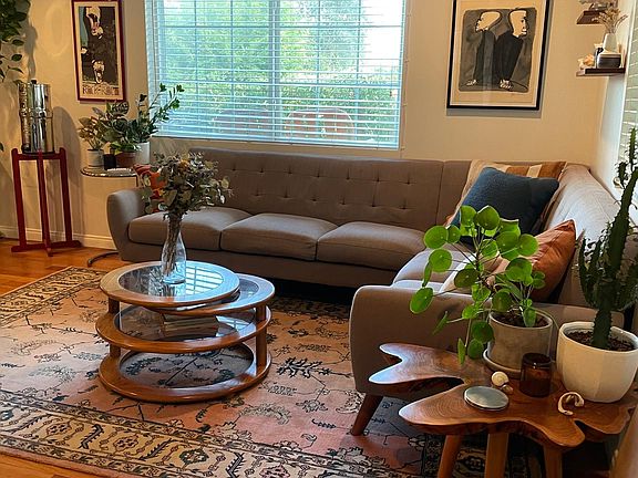 4th image of 716 Terrace Dr