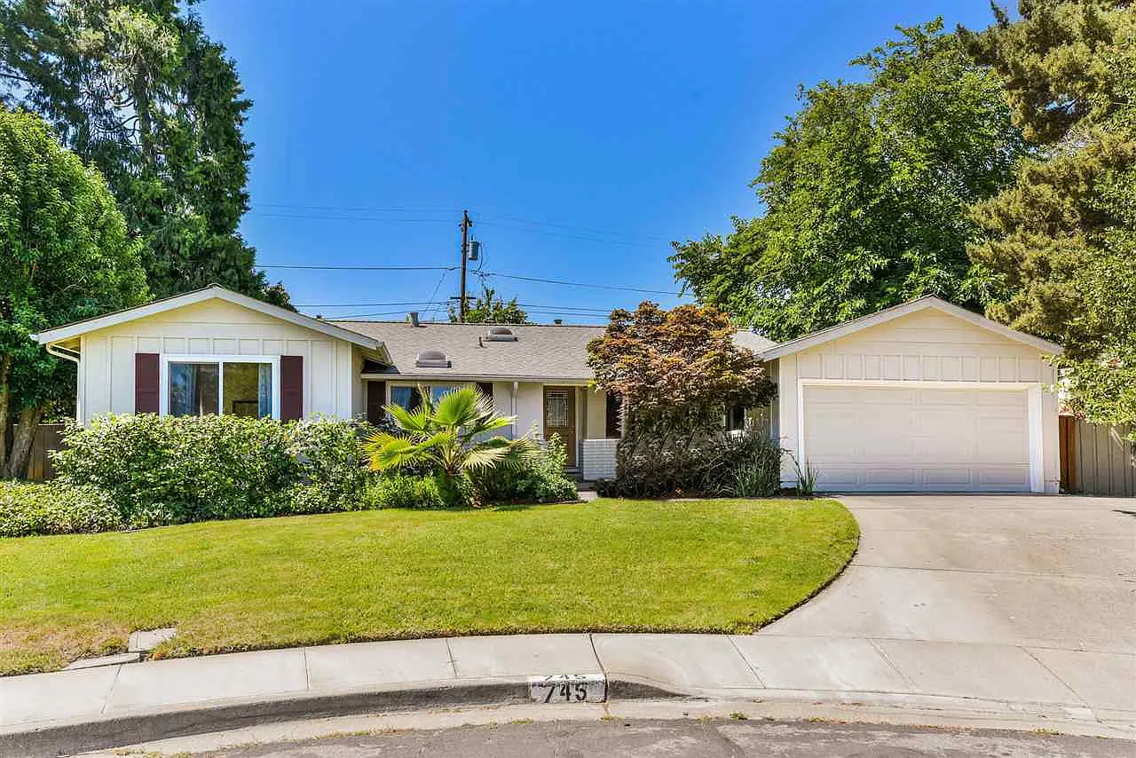 745 San Gabriel Ct photo 1