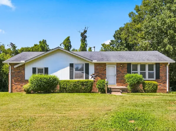 8219 Luree Ln, Hermitage, TN 37076