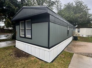 480 Isbell Ct, Fort Worth, TX 76114