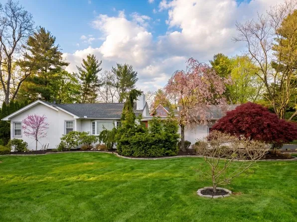 87 Sauerman Rd, Doylestown, PA 18901