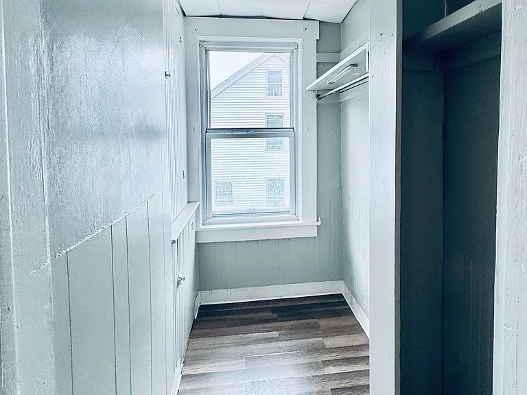 40 Amherst St #10 — Photo 7