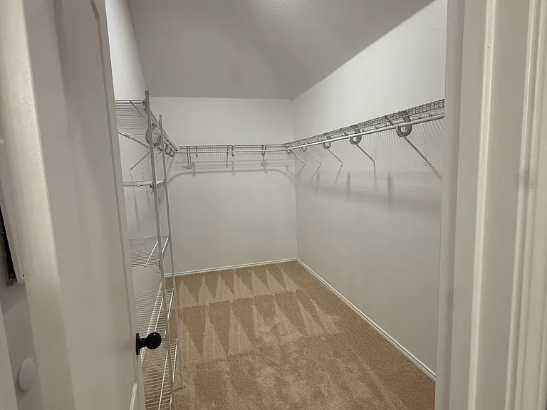 2533 Slalom Dr — Photo 11