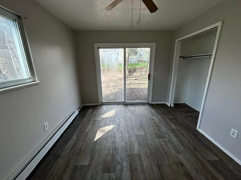138 Mendel Ct — Photo 4