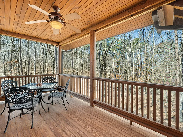 Screened Porch (off Primary Bedroom)