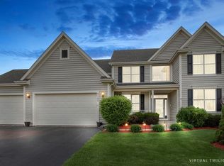 7107 Owl Way, Cary, IL 60013