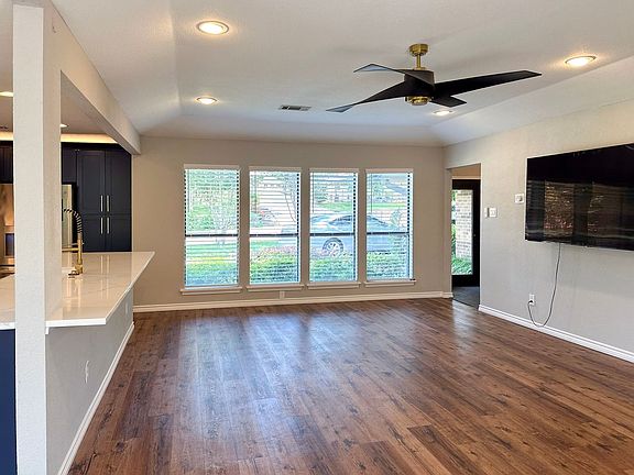 4th image of 52111 Rusdell Dr