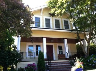 5255 16th Ave NE, Seattle, WA 98105