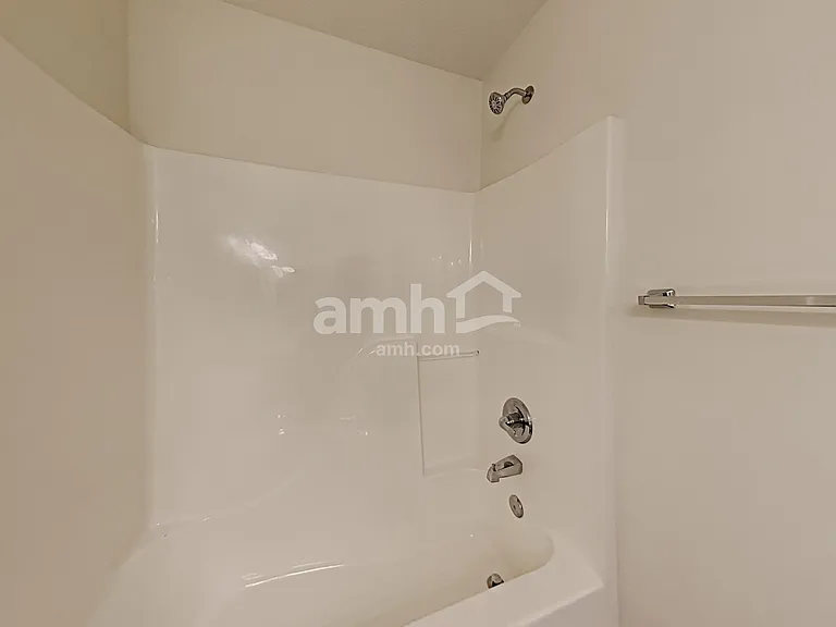 1504 Beaconcrest Cir — Photo 16