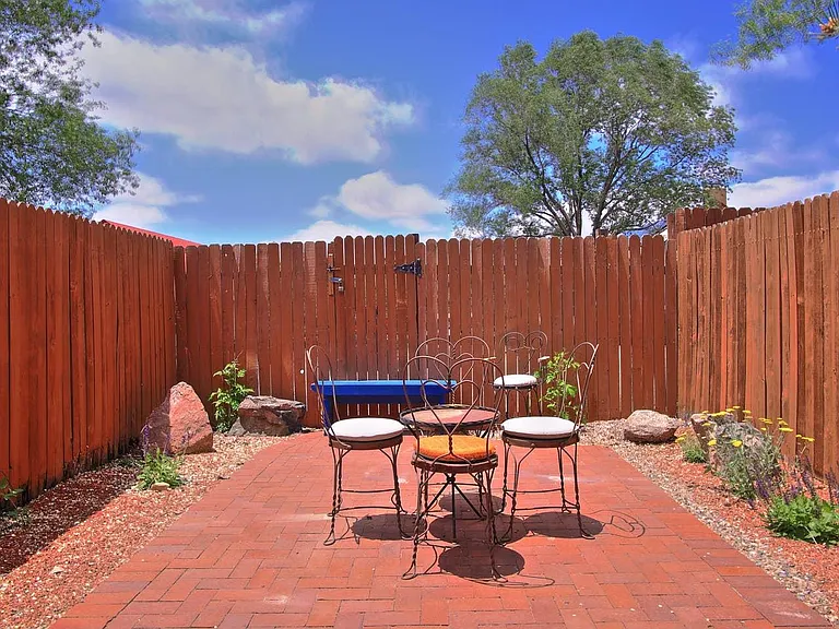 1572 Avenida De Las Americas — Photo 22